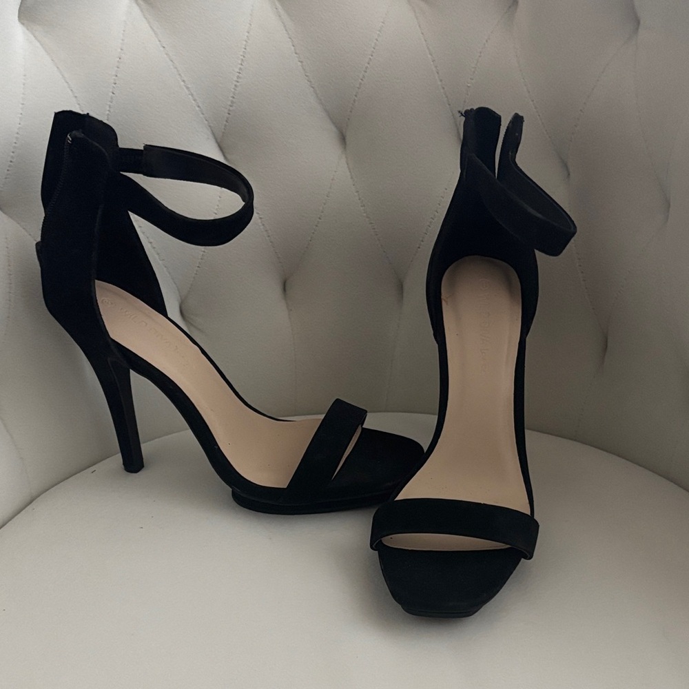 Forever 21 Black Strappy Heels